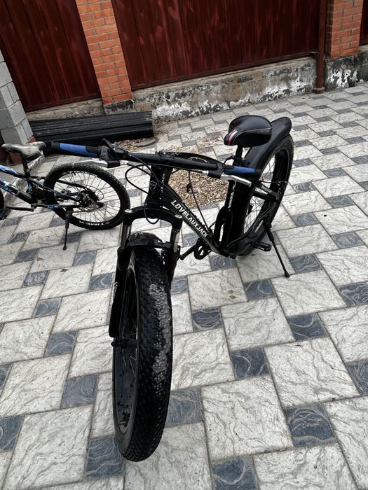 Продам фитбайк 26