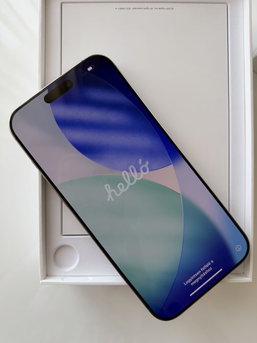 97% IPHONE 16 PRO MAX - перфектно състояние + подаръци