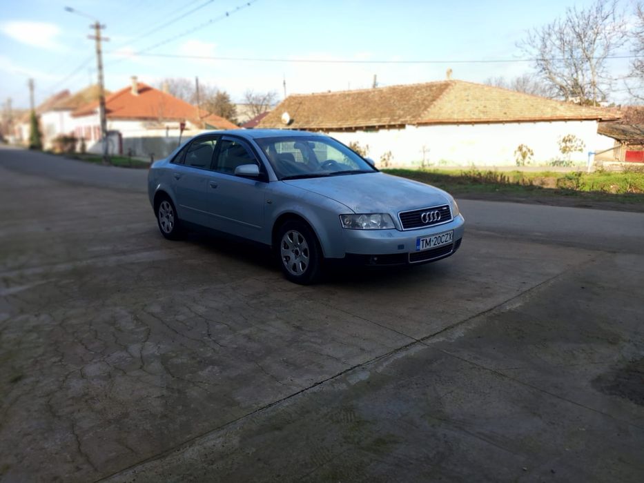 Vând Audi A4 B6 1.9 tdi