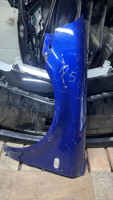 Левое крыло Пассат Б5+