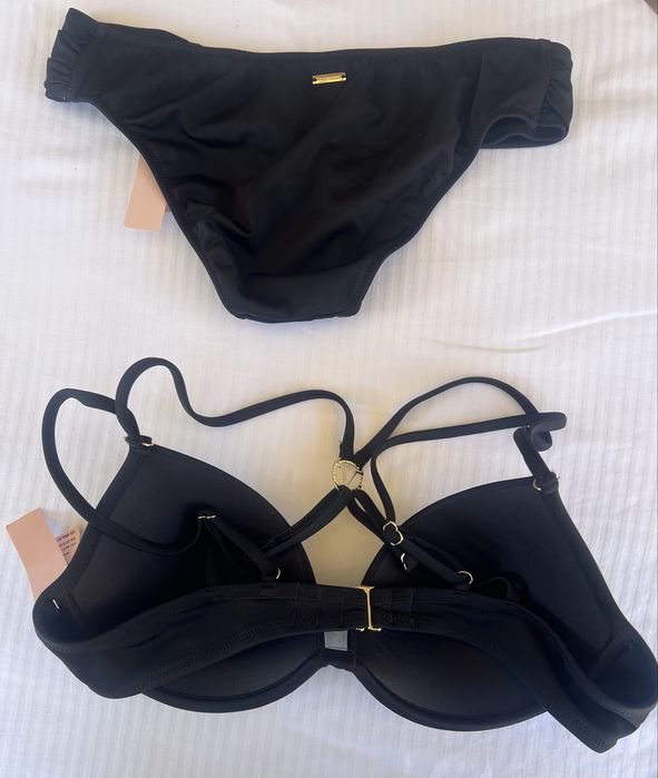 Costum de baie Victoria's Secret. Nou.