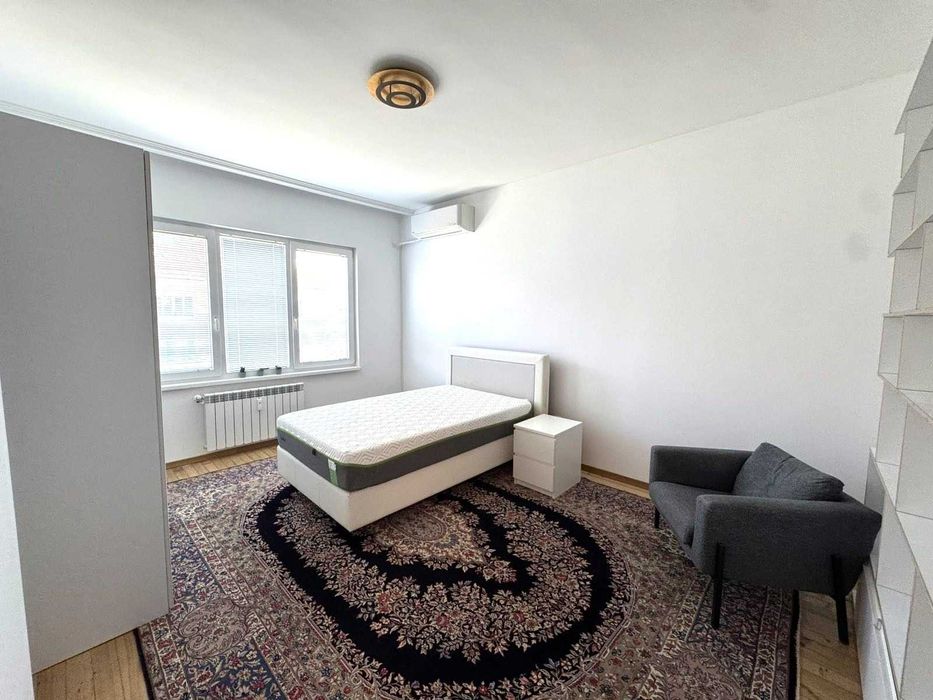 Дава се под наем Тристаен апартамент в София, Център - 100 кв.м за 799 € - Снимка #6