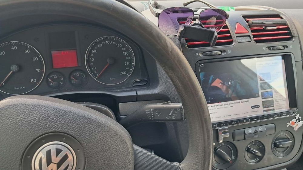 Golf 5 1.6 FSI  benzina