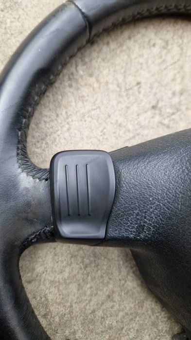 Volan VW Golf 5 cu comanezi cod 1K0419091