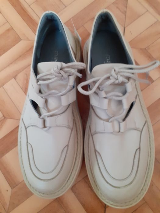 Обувь женская удобная, модная