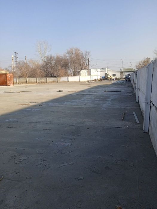 самарканд шахар томонга 30 сотук йер майдони ижарага берилади