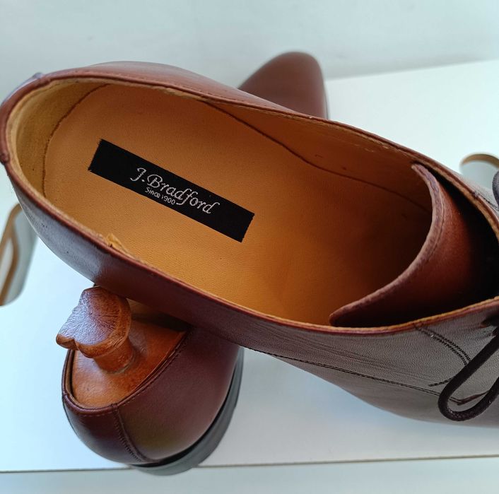 Pantofi derby 43 43.5 lucrati manual J. Bradford NOI piele naturala