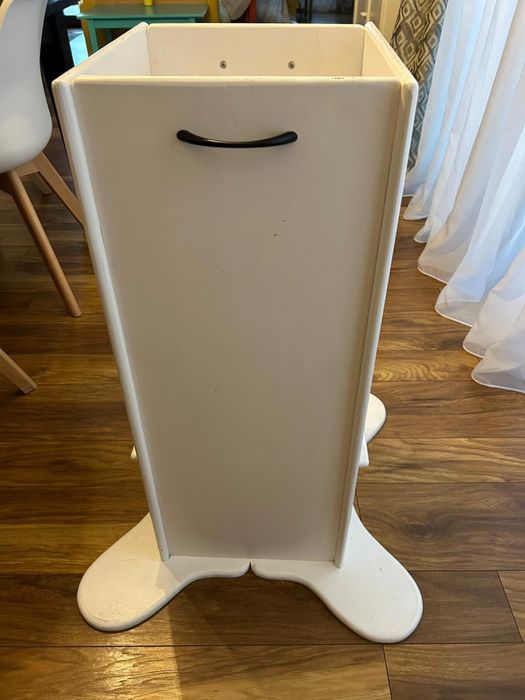 Turn de invatare din lemn masiv