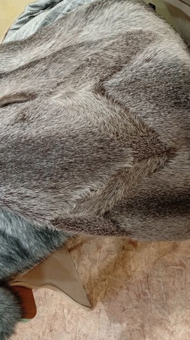 Продам натуральную шубку