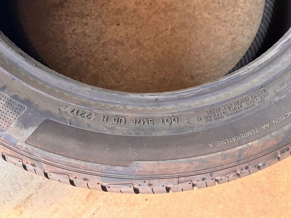 Vând 2 anvelope 255/50/19 hankook de vară noi