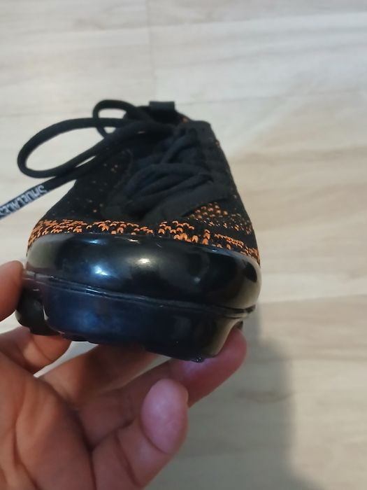 Маратонки NIKE Намаление ШОК Цена