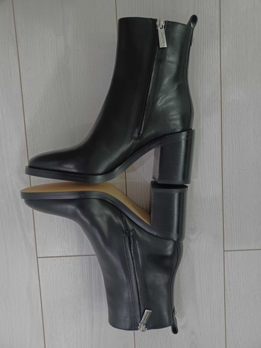 Cizme Michael Kors cu logo NOU cu eticheta