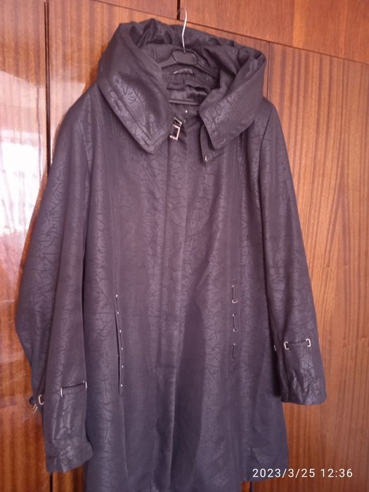 Продам куртки 46, 54, 44 размеры