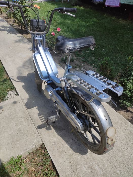 Moped Piaggio bravo