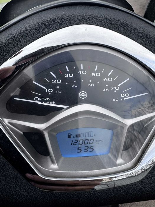 Scuter Piaggio Liberty S 50