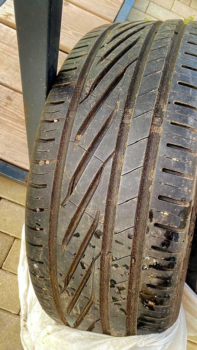 225/45/R19 96Y XL Dot: 49 2022.  - 800 Lei