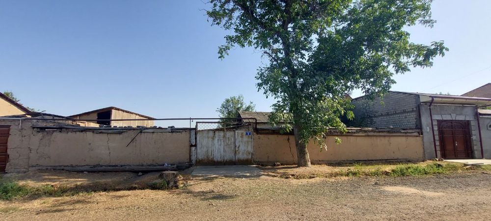 Uy sotladi nazarbekda