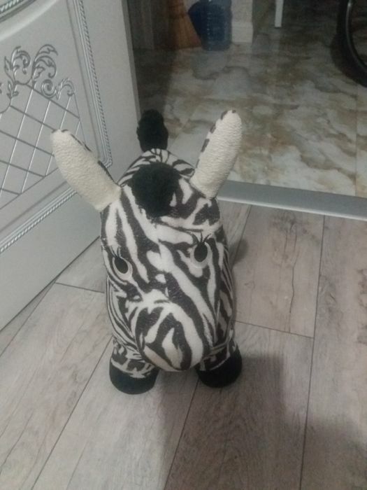 посуда 3000 куклы от 3000 ослик 4500