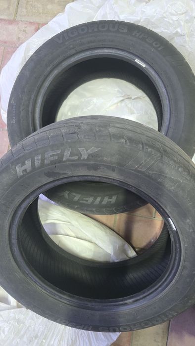 Шины 2-шт. Hify 215/60/16 летние.