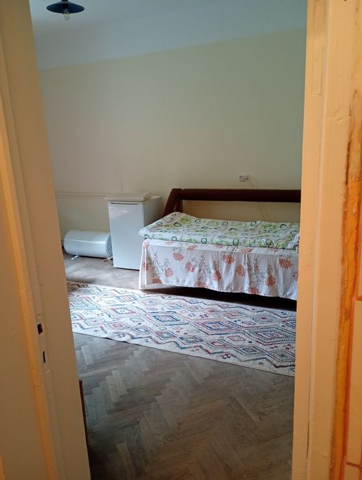 Vănd garsoniera  o camera
