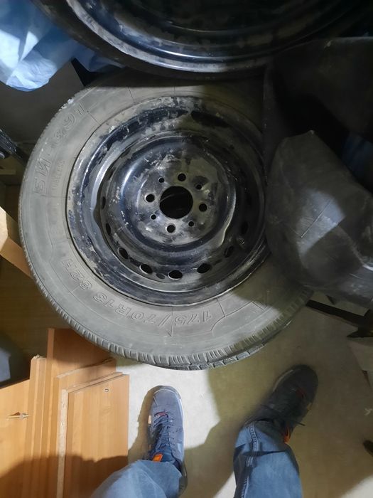 Продам шины с дисками