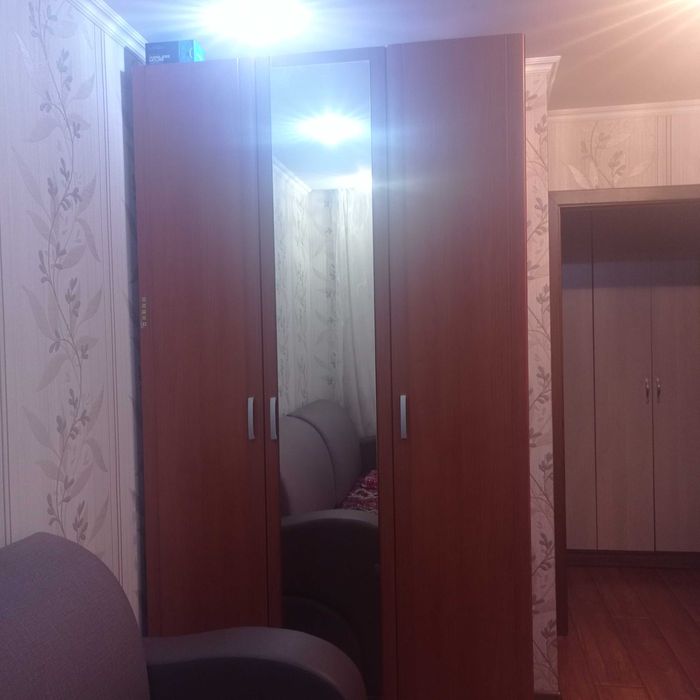 Шкаф для одежды продаю
