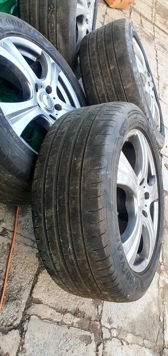 Гуми с джанти за Vw Touareg