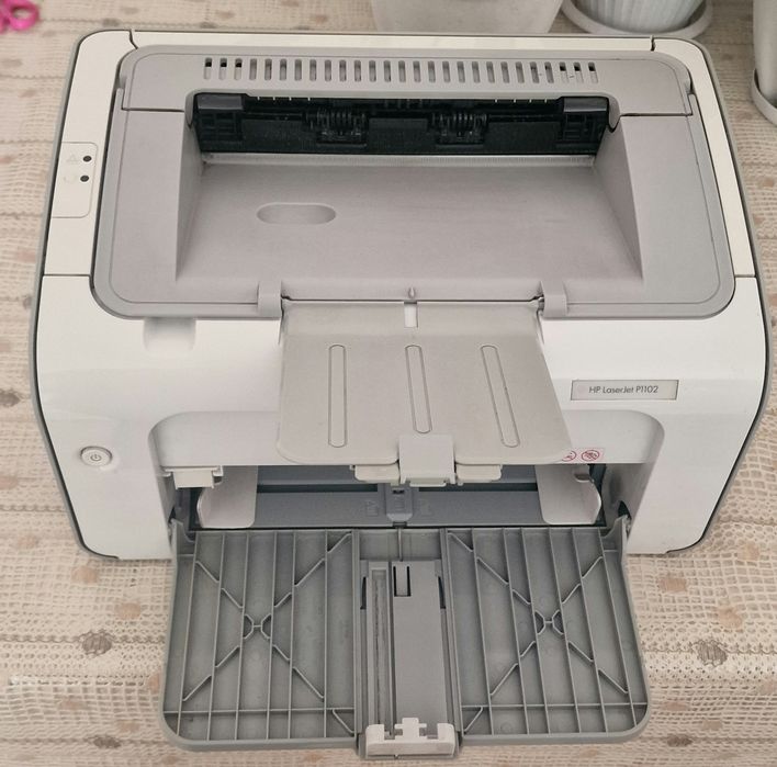 Принтер HP Laserjet P1102