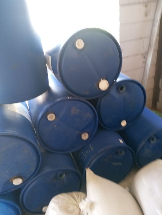 Butoaie: tabla/teflon plastic 220 l Corbu cta transport ccost