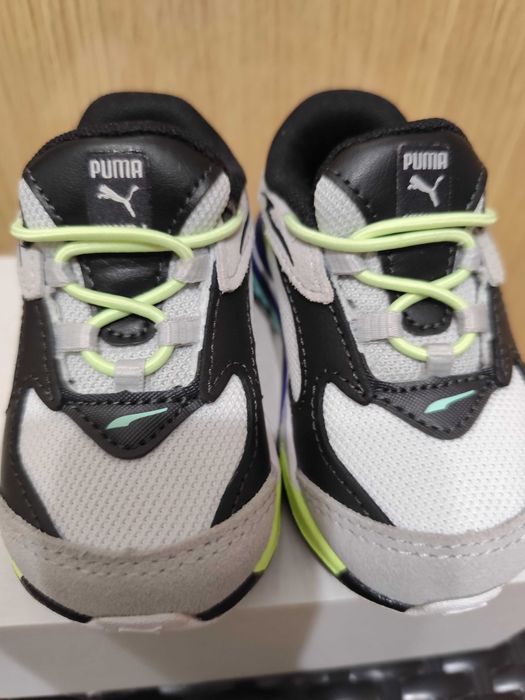 Маратонки нови.За прохождане