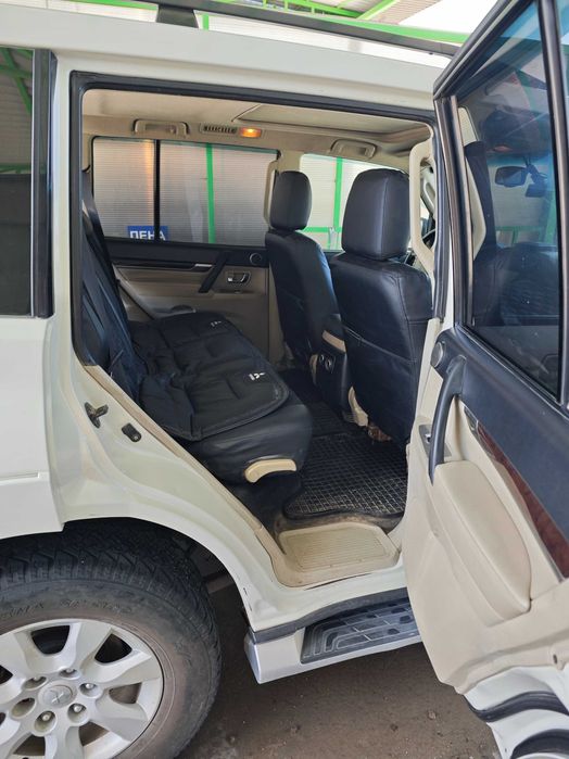 Mitsubishi Pajero IV, 2010 год