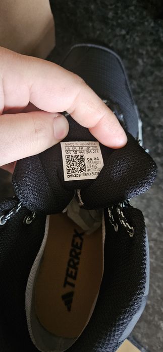 Adidas terrex 44 номер и половина зимни чисто нови