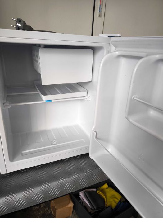 Мини бар хладилник