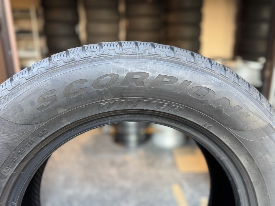 4 anvelope iarnă Pirelli Scorpion Winter 3 235/65 R17 104H DOT 2022