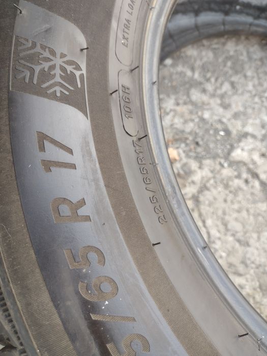 Перфектни 4бр.225/65/17 Michelin PA5 suv dot3621