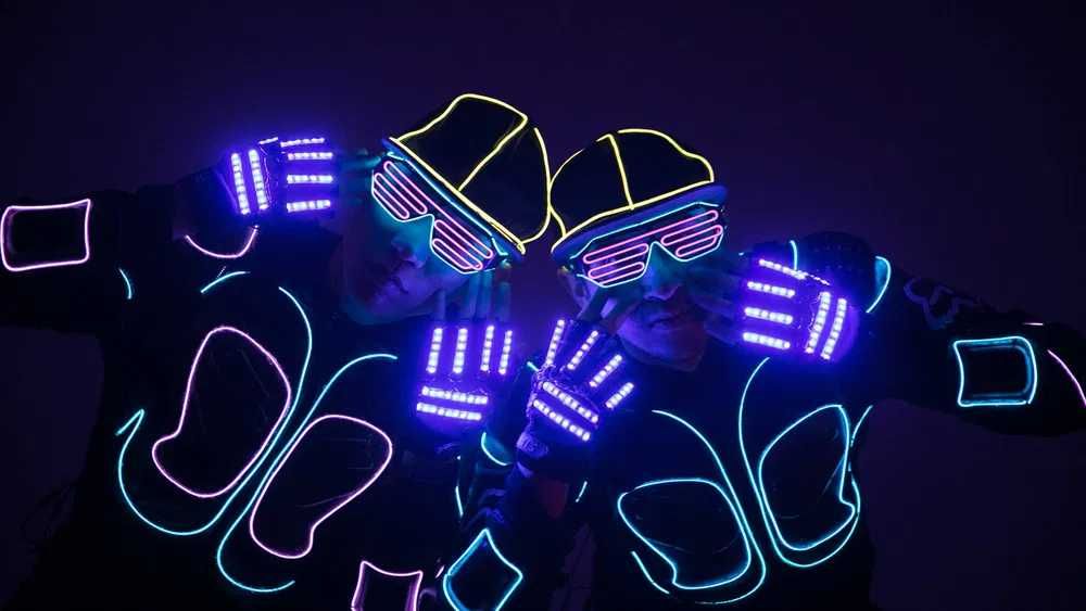 Лазерное шоу для ДЕТЕЙ и ВЗРОСЛЫХ от ФЕНИКС / ведущие, кейтеринг, фото