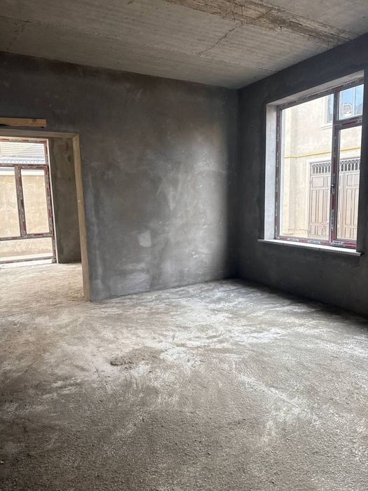 Katej sotiladi 4 ta yonma yon qurilgan