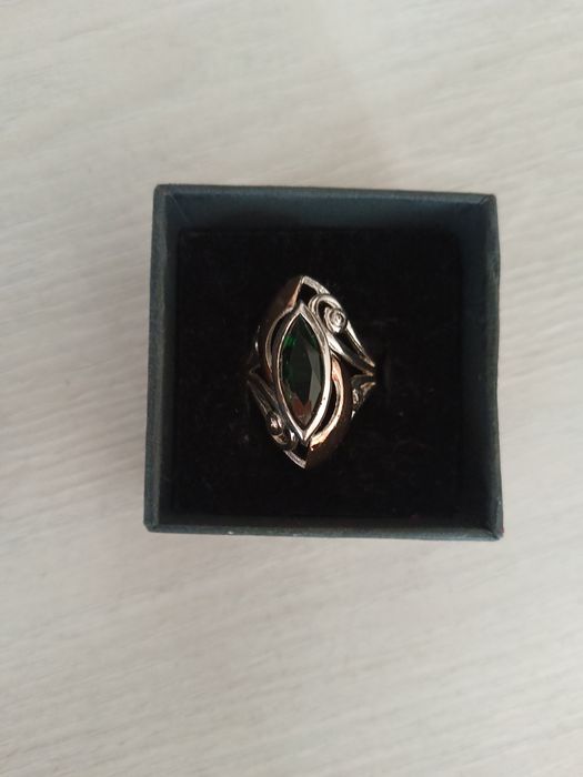 Набор и бижутерия