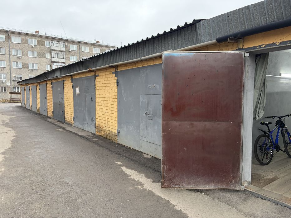 Продам ворота гаражные