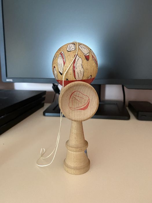 Krom x Beams Kendama - Red Maple