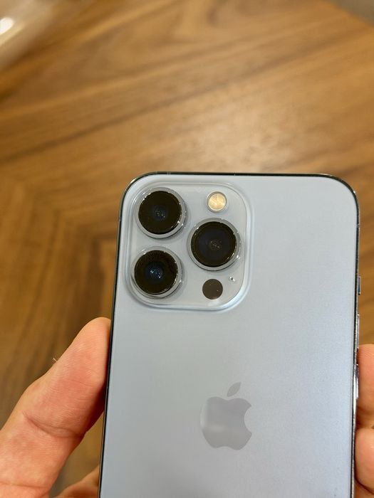 Продам iPhone 13 Pro, 256 ГБ