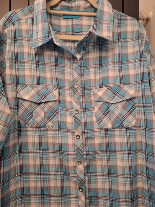 Camasa bumbac de vara stare perfecta.