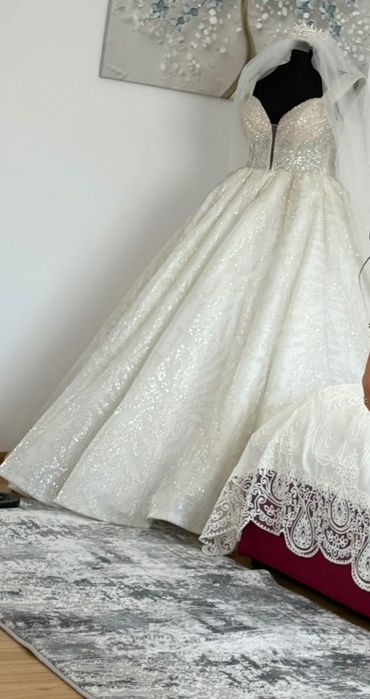 Rochie de mireasa!