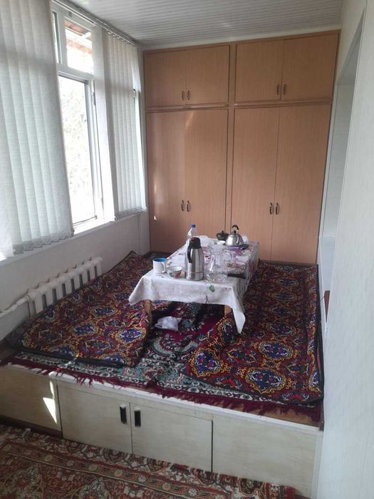 Uy sotiladi, kvartira 3 xonali, Yunusobod 18 kv 2 etaj