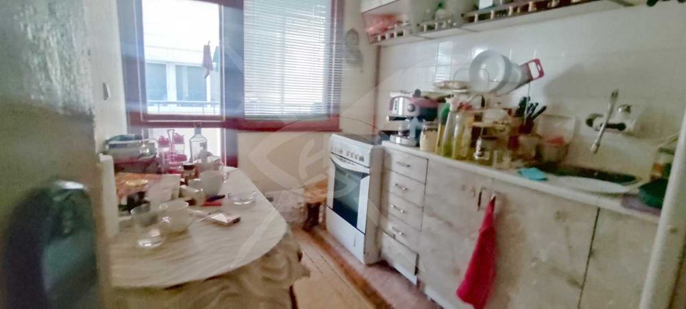 Продава се Тристаен апартамент в Пловдив, Кючук Париж - 90 кв.м за 1556 €/кв.м - Снимка #1