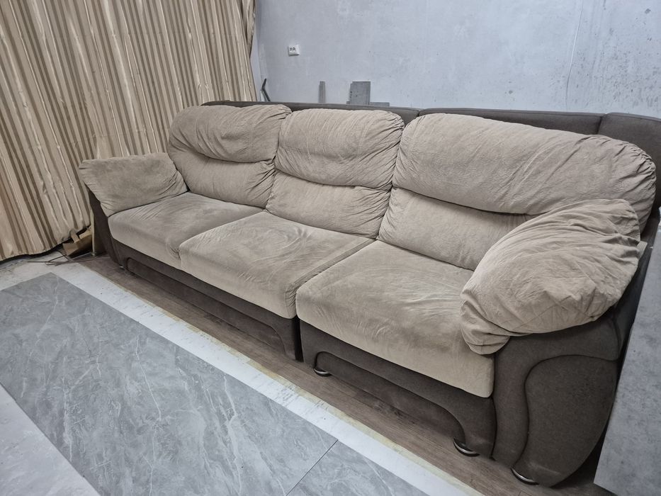 Продам диван длинна 2,9м