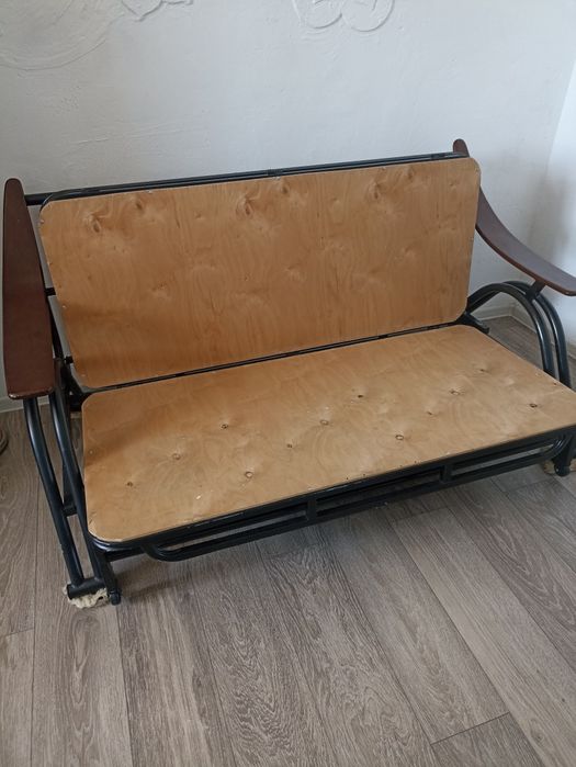 Продам раскладной диван