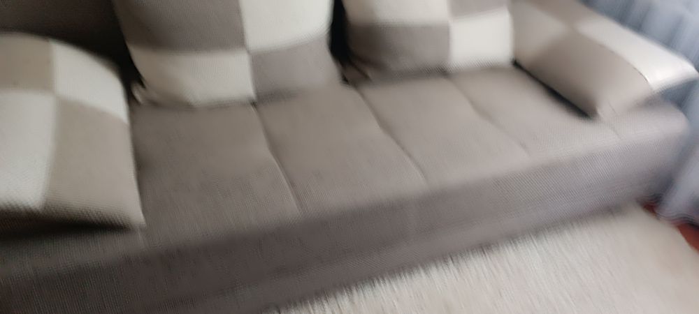 Продам диван почти новый