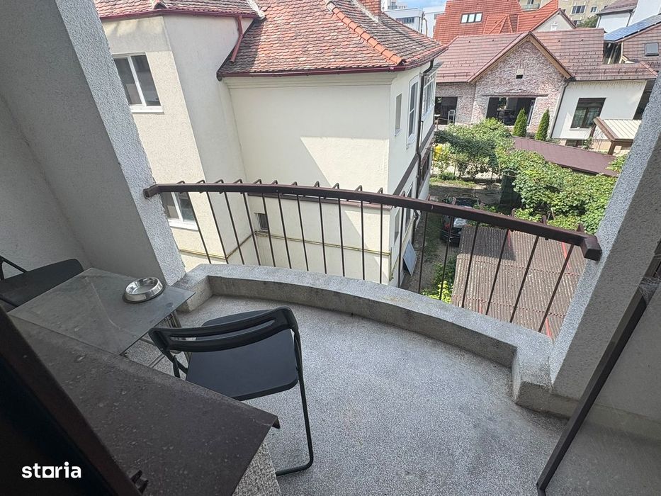 Apartament 3 camere ,zona Centrala