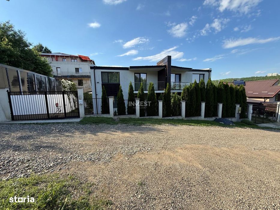 Casa 4 camere Rediu Lac-Iasi